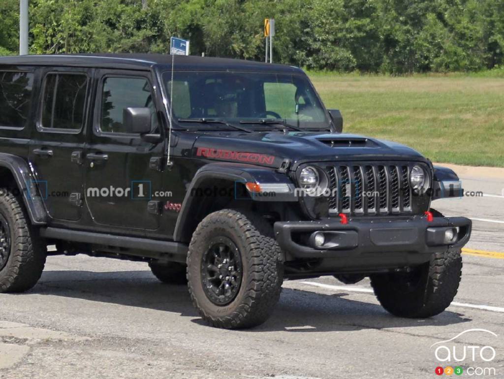 V8-powered Jeep Wrangler in testing