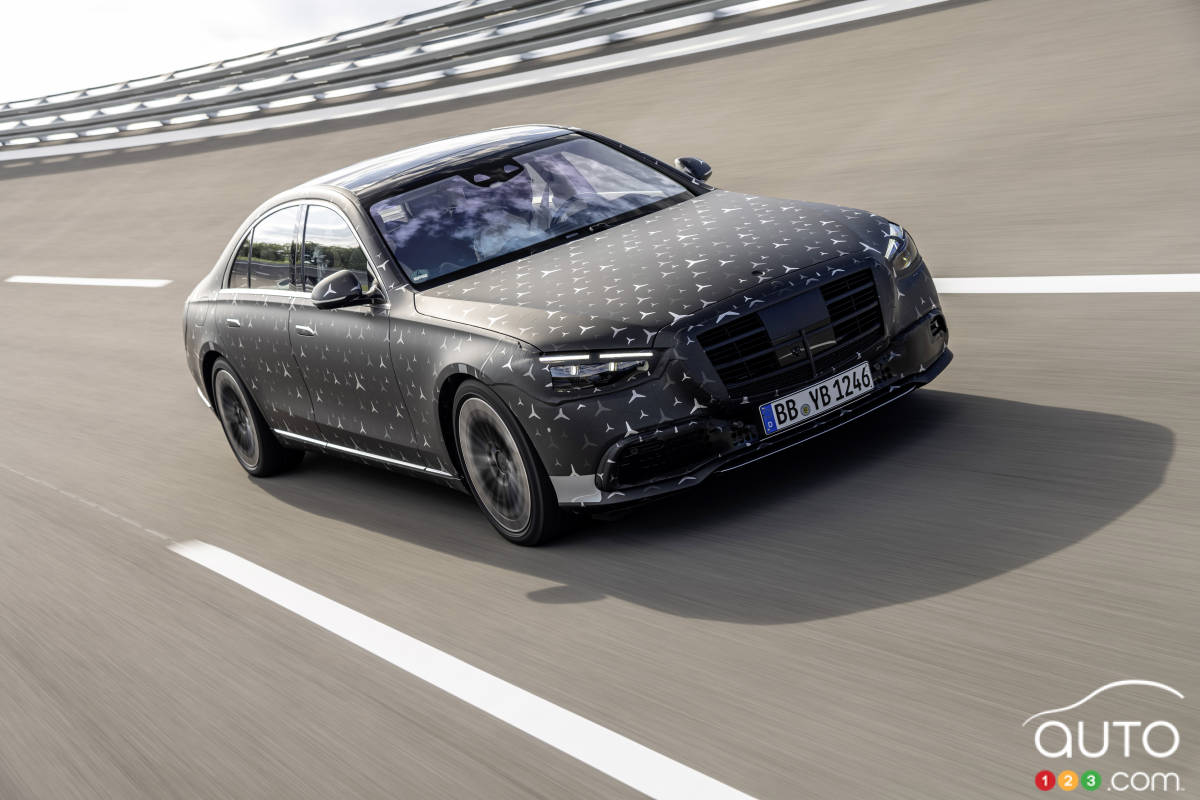 2022 Mercedes-Benz S-Class Taking Safety Tech to Next Level