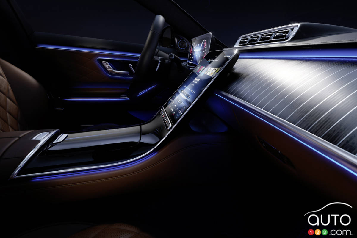 Up to five screens in the next Mercedes-Benz S-Class