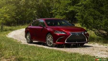 All-Wheel Drive and a Special Edition for the 2021 Lexus ES