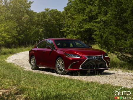 All-Wheel Drive and a Special Edition for the 2021 Lexus ES