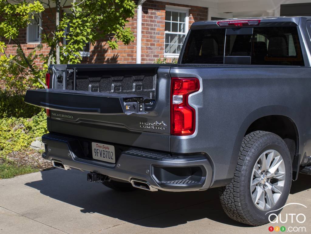 Le hayon Multi-Flex du Chevrolet Silverado 2021