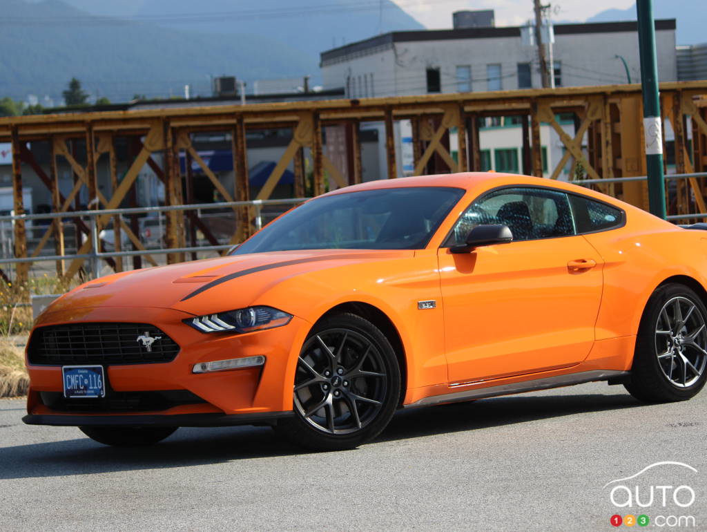 Ford Mustang EcoBoost 2020