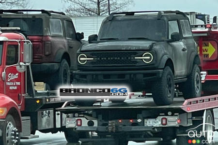 Two Ford Bronco Prototypes Damaged in Trailer Fire