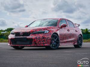 Honda Teases 2023 Civic Type R as It Prepares to Take on the Nürburgring