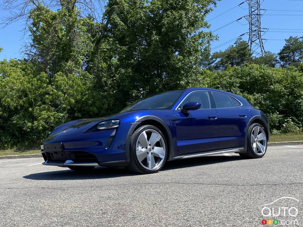 2021 Porsche Taycan Turbo Cross Turismo