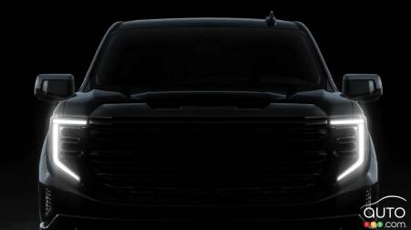 GMC Will Introduce a Redesigned 2022 Sierra on October 21st