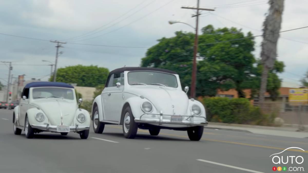 Voici une Volkswagen Beetle « démesurée », mais est-elle miniature ou géante ?