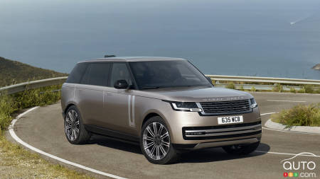 Range Rover Gets Sleeker, More Sophisticated for 2022
