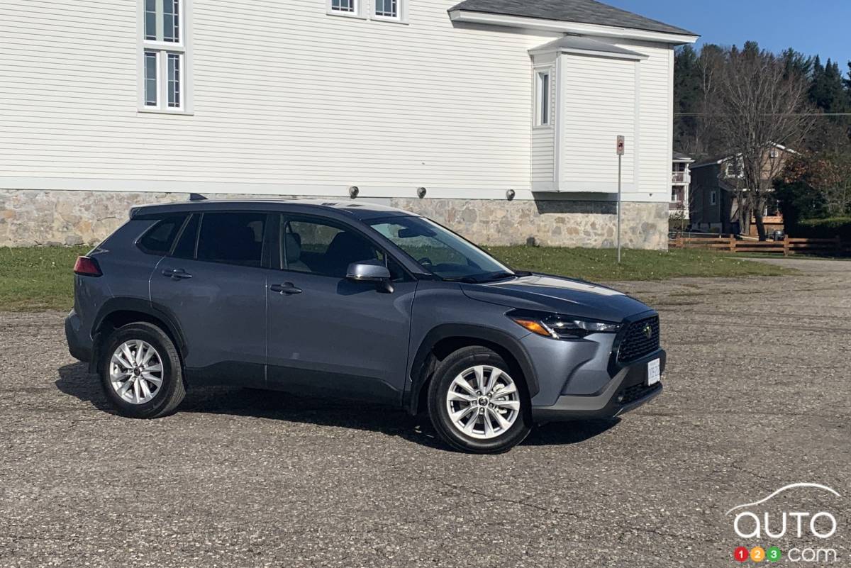 Premier essai du Toyota Corolla Cross 2022 : une version moderne de la Matrix