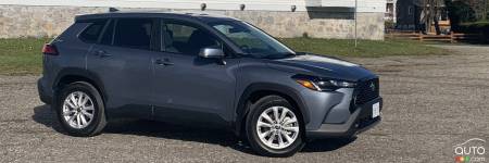 Premier essai du Toyota Corolla Cross 2022 : une version moderne de la Matrix