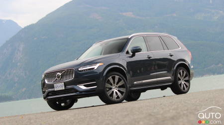 Survey Says: One-Third of Vehicle Owners Want to Up-Size