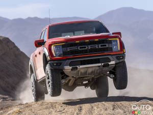 Ford Unveils its 2021 F-150 Raptor
