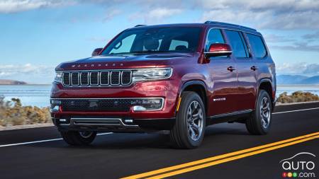 Jeep Presents 2022 Wagoneer SUV, “Little” Brother to the Grand