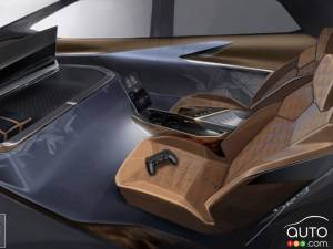 GM Shows a Vehicle Interior Conceived for Video Gaming