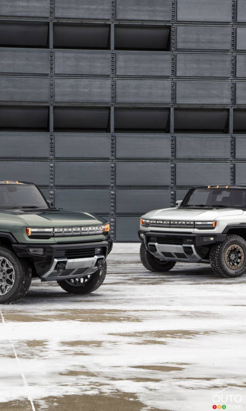 GMC Hummer EV SUV Makes Debut
