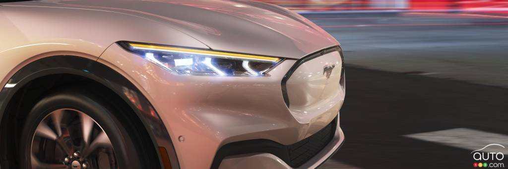Top 17 All-Electric Vehicles in Canada in 2021: More EVs By the Month