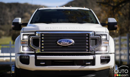 A Twin-Turbo V8 Engine Possibly in the Works at Ford