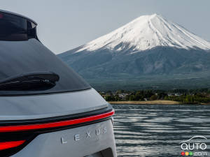 Lexus va présenter la 2e génération de son NX le 11 juin prochain