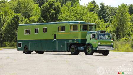 Here's the Retro RV of Your Dreams... and It's for Sale