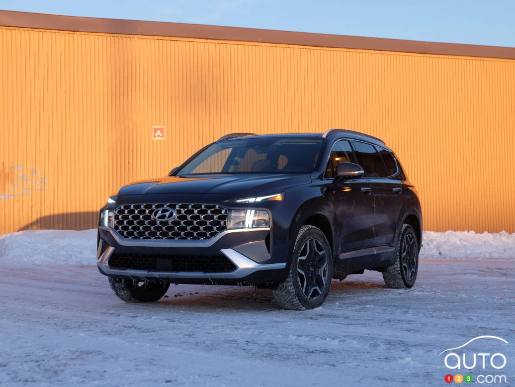 Hyundai Santa Fe PHEV 2022