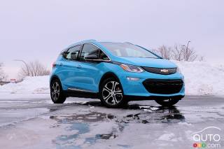 Research 2021
                  Chevrolet Bolt EV pictures, prices and reviews