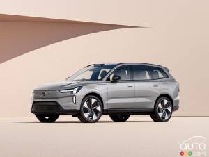 2024 Volvo EX90 : The New All-Electric SUV Makes Its Entrance