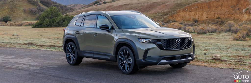 https://picolio.auto123.com/auto123-media/articles/2022/11/69840/mazda-cx-50-2022%20(8)fr.jpeg?crop=26,1334,5362,1786&amp;scaledown=1024