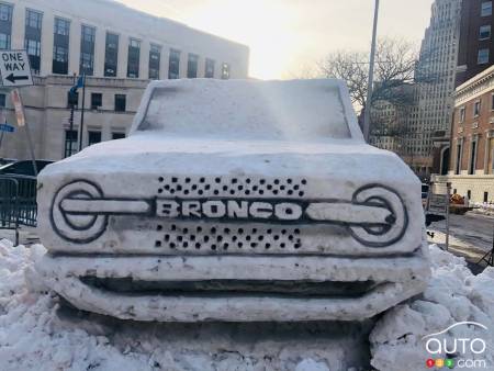 A Ford Bronco Made of Snow Is on Display Outside the Buffalo Auto Show