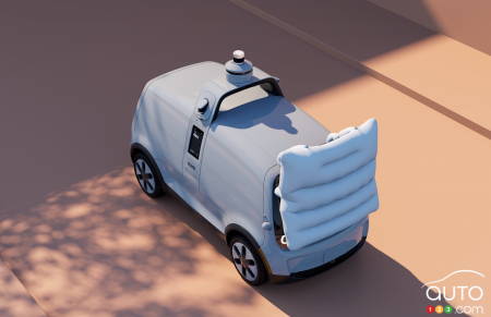 Un véhicule autonome avec un coussin gonflable… externe