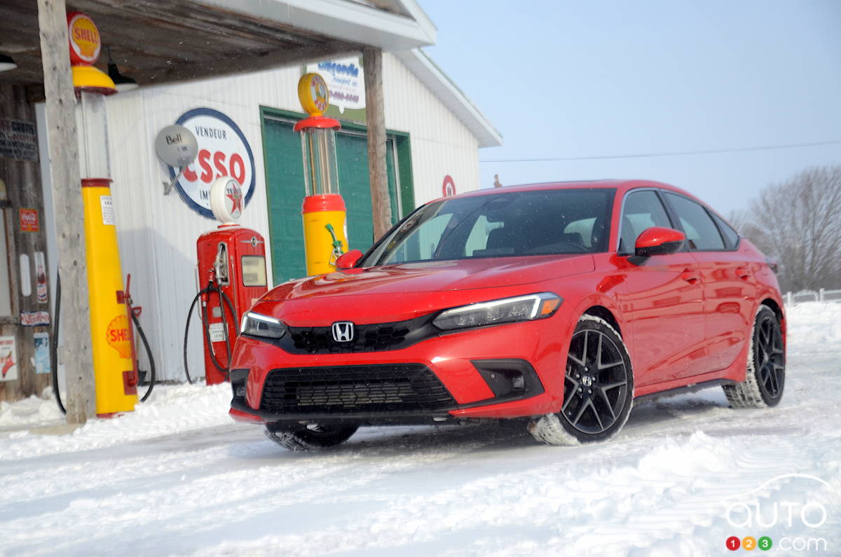 2022 Honda Civic Hatchback Review: Is the Reign Over?