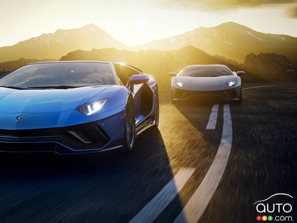 Lamborghini suspends its business in Russia