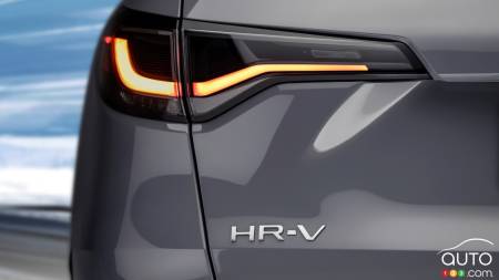 Honda Offers a First Glimpse of the 2023 HR-V