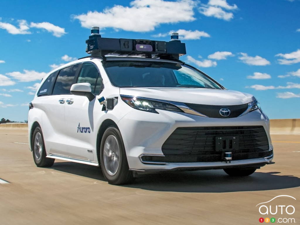 The Toyota Sienna adapted for Level 4 autonomus driving