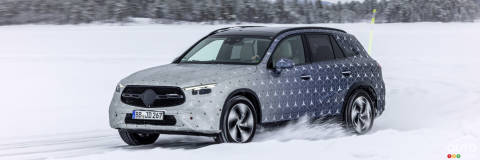 Mercedes-Benz Shares First Images of Revised 2023 GLC