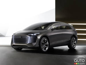 Audi Shows New Minivan Concept