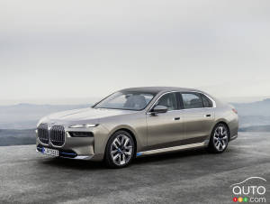 With the i7, BMW Unveils a Much-Transformed 7 Series