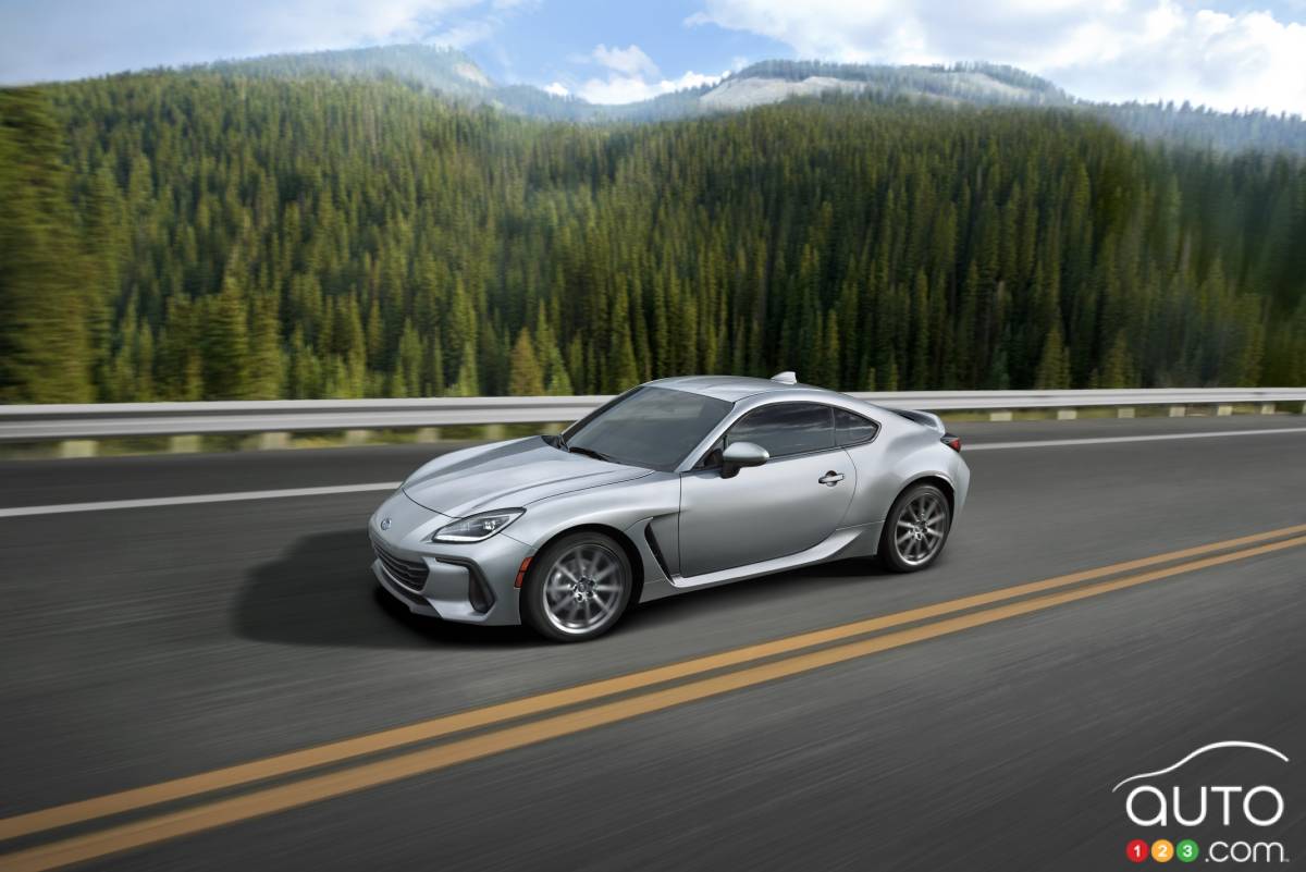 Subaru BRZ, Toyota 86 Earn Top Safety Marks from the IIHS