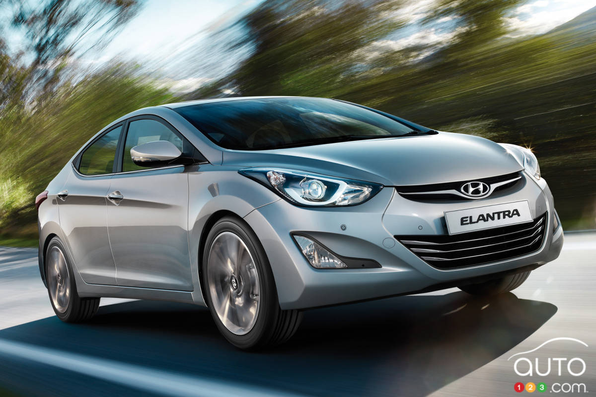 Hyundai rappelle 215 171 Sonata 2013-2014 en raison d’un problème avec les conduites de carburant