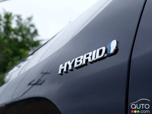 Toyota Faces Class Action Suit Over Corroded Cable Issue in RAV4 Hybrids