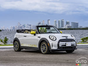 Mini Cooper SE Convertible: a Concept Foreshadowing More?