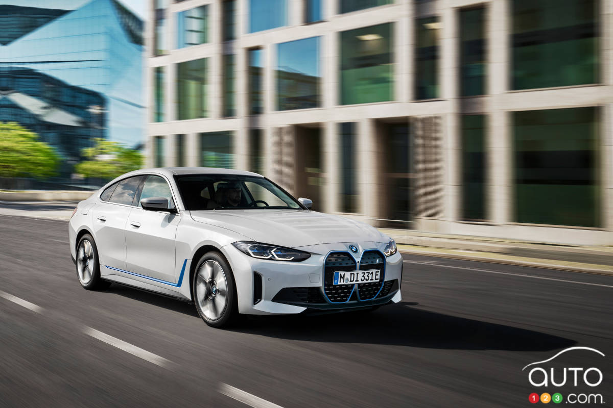 BMW i4 2023 : la gamme s’élargit, les prix montent