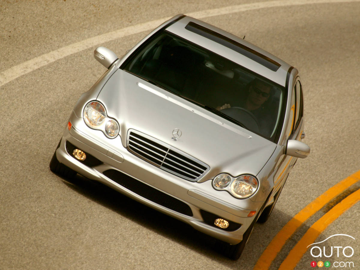 Mercedes-Benz rappelle 125 000 véhicules pour des toits ouvrants qui peuvent voler au vent