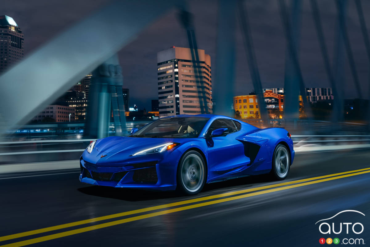 2024 Chevrolet Corvette E-Ray Debuts, With All-Wheel Drive and a Hybrid Powertrain