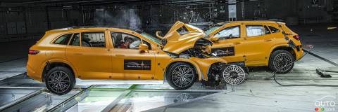 Mercedes-Benz Carries Out Crash Test Between Two of its EVs