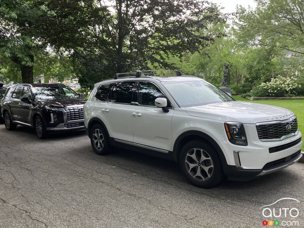 2023 Hyundai Palisade and 2023 Kia Telluride: Twins or distant cousins?