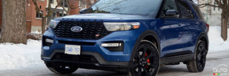Ford Is Recalling 238,364 Explorers for a Powertrain Issue