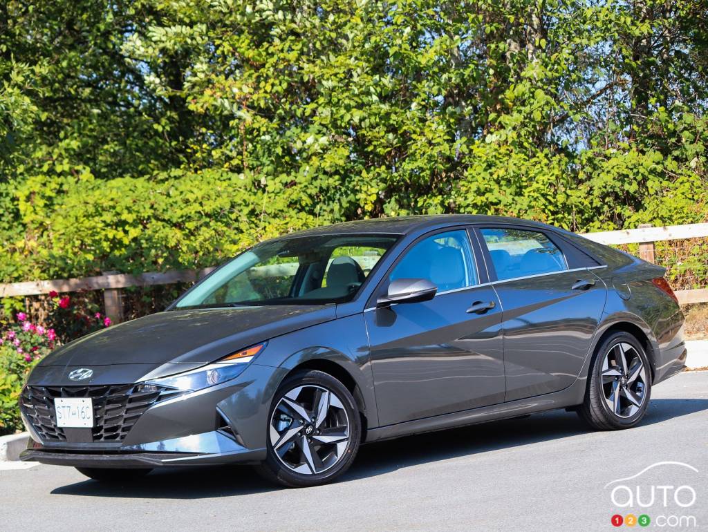 2023 Hyundai Elantra Hybrid