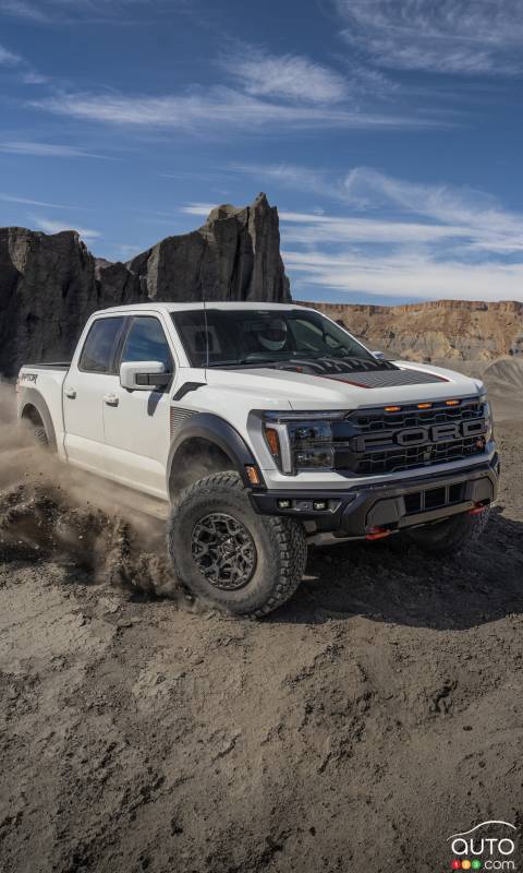Ford Announces 720 HP for 2024 F-150 Raptor R
