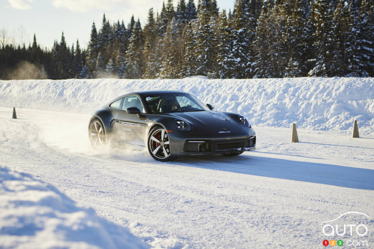 Porsche Ice Experience 2023 : la maîtrise des conditions hivernales canadiennes 101